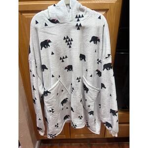 Tipsy Elves Bear Print blanket Hoodie, One Size Fits Most Oversized